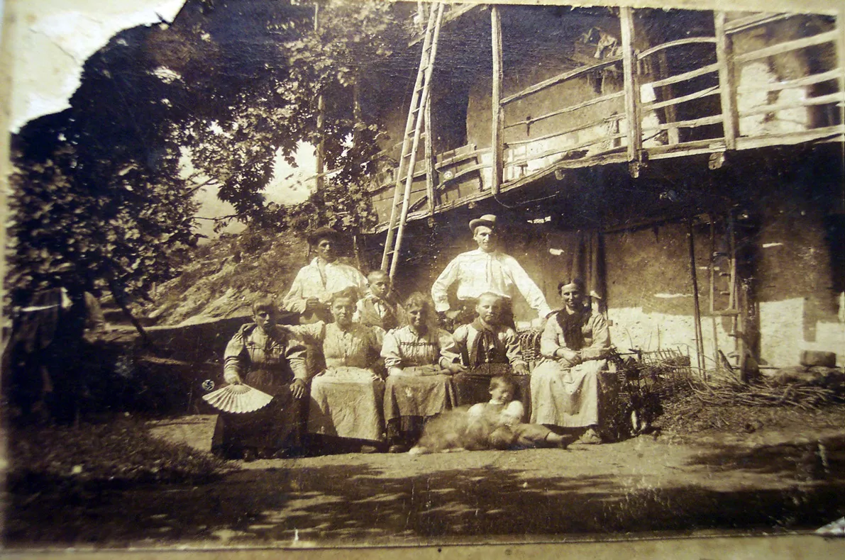 1892 circa - Famiglia Vigna Grap a San Pietro