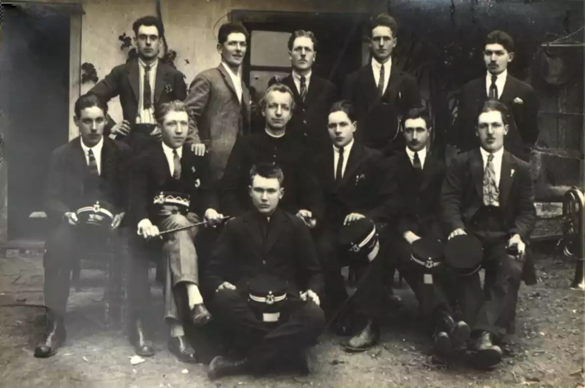 1925 - Direttivo della banda musicale di San Pietro