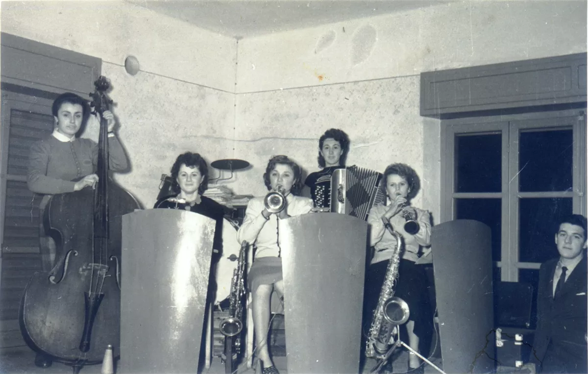 Quintetto musicale al femminile al Cral